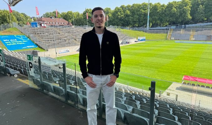 Salmin Rebronja verstärkt die WSV-Defensive