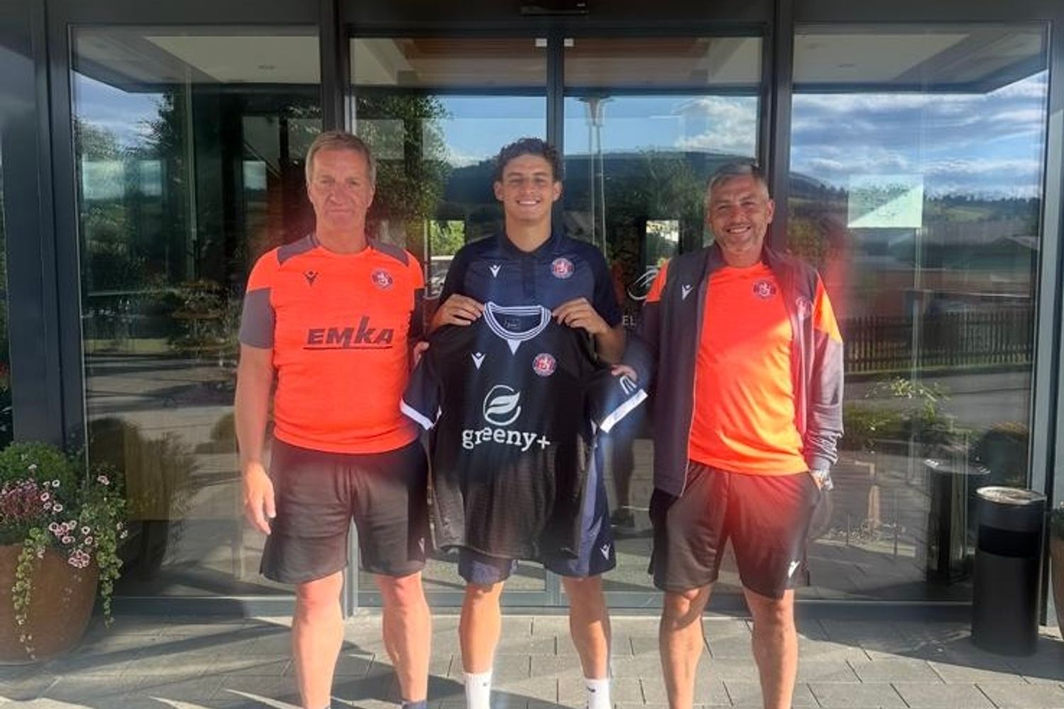 WSV verstärkt Kader mit Amin Bouzraa