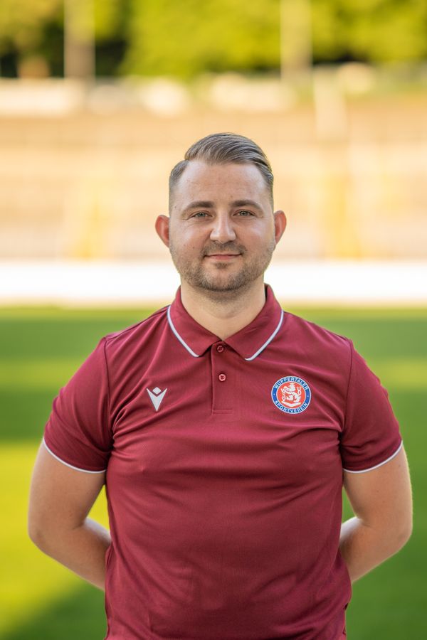 Justin Knackmuß