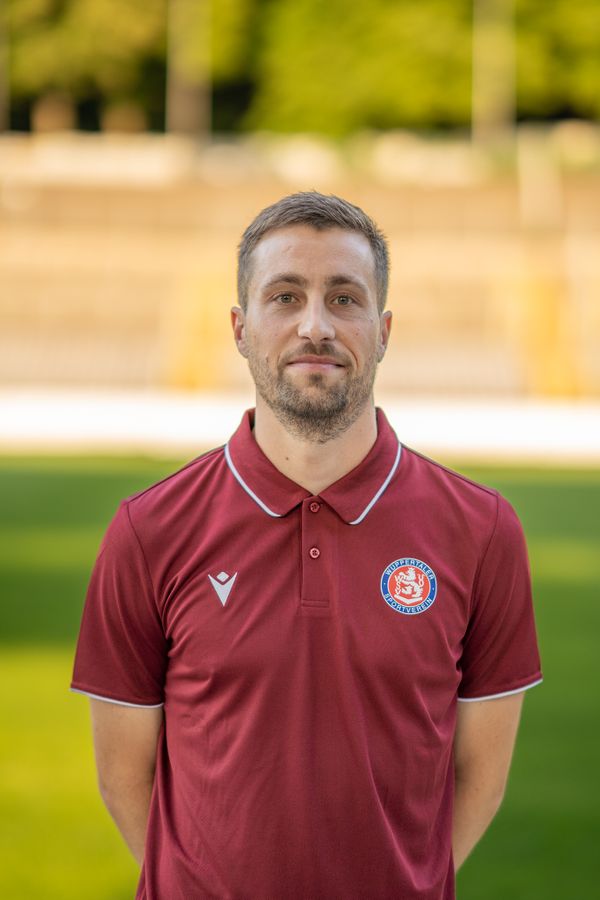David Miadi