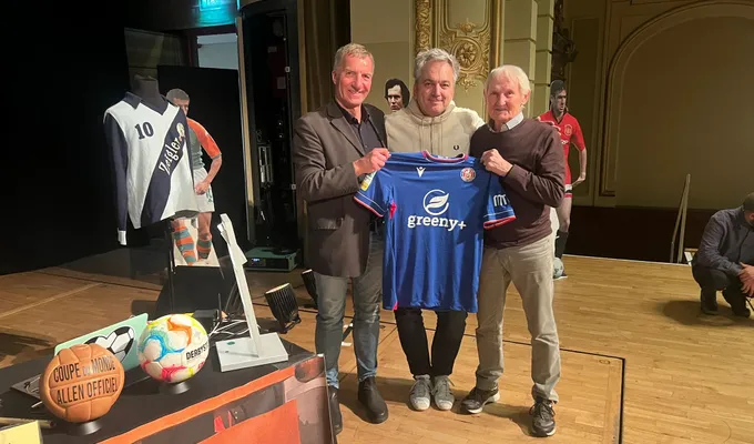Arnd Zeigler zu Gast in der Stadthalle Wuppertal