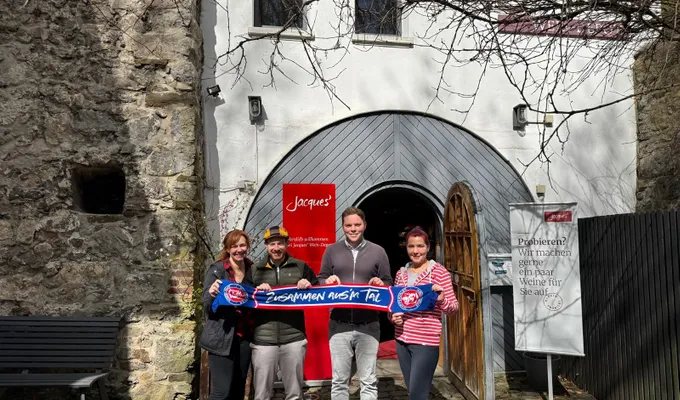 Jacques’ Wein-Depot im Schloss Lüntenbeck wird 1954-Partner