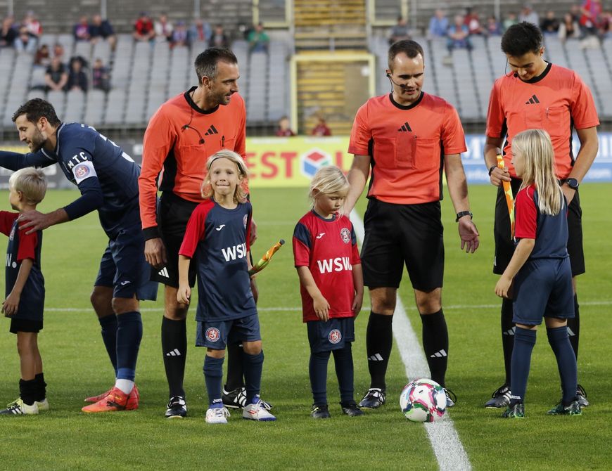 Einlaufkinder gesucht: Erlebt das Spiel vom Platz